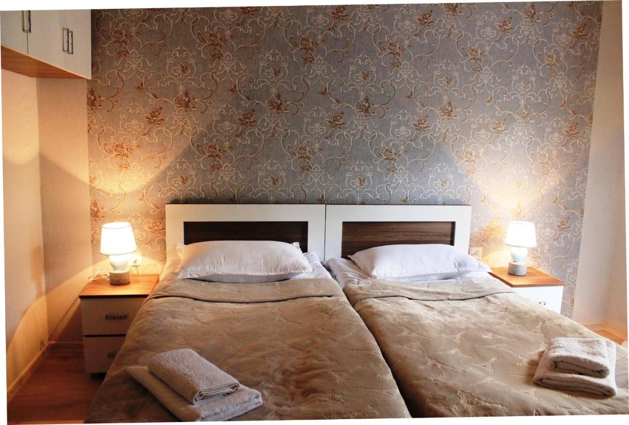 Hotel Marliza Mestia Extérieur photo